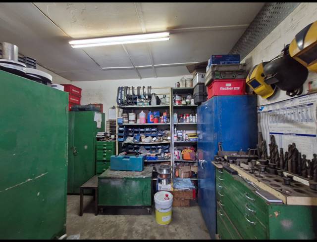 500M² INDUSTRIAL YARD TO LET IN QUEENSMEAD INDUSTRIA